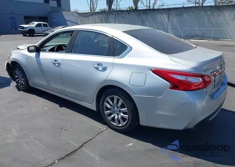 2017 Nissan Altima 2.5 S из США, поврежденный, VIN 1N4AL3AP0HN353674